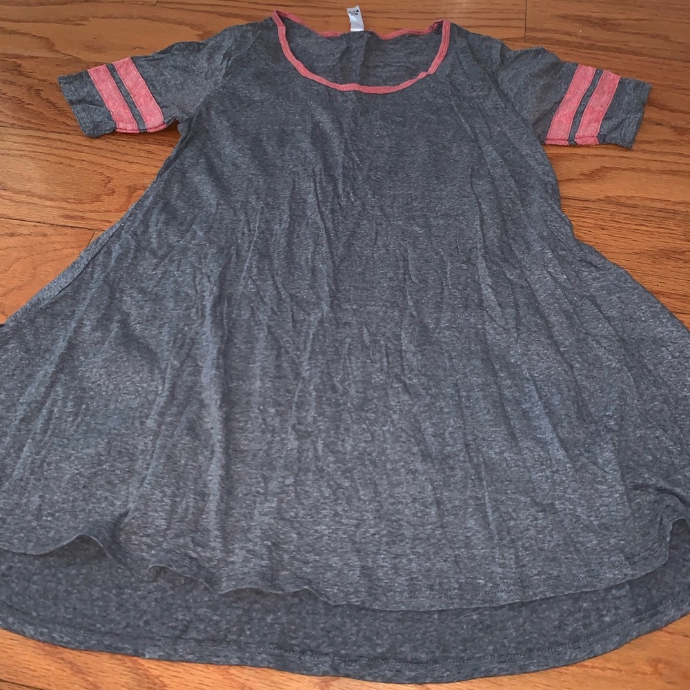 Lularoe Perfect Tee